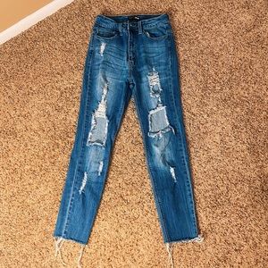 ❤️ Fashion Nova Bluejeans Size 5 Lightly Used